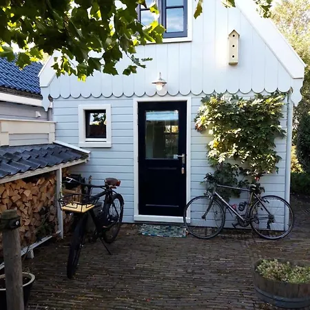 Modern House Apartman *